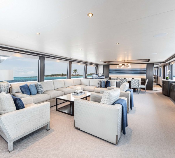 MEMENTO VIVERE Yacht Charter Details, Westport CHARTERWORLD Luxury